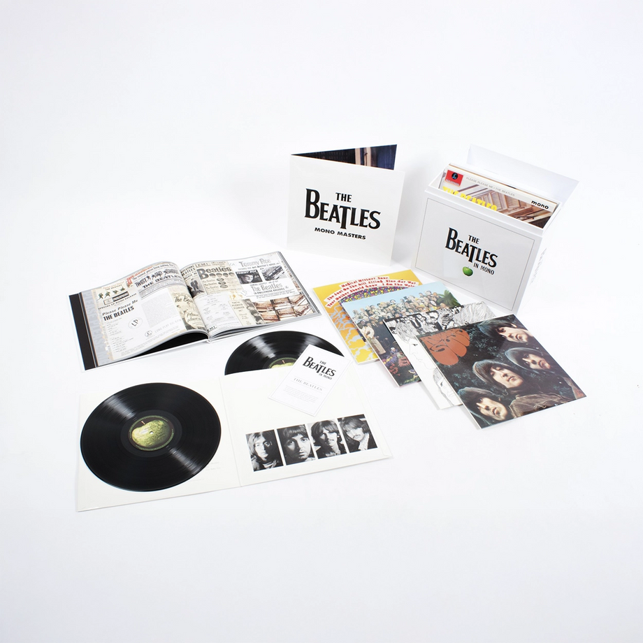 The Beatles 書籍セット 11冊プラスおまけ付き The Beatles In Mono: 14 LP Box Set 10年ぶりに予約受付開始