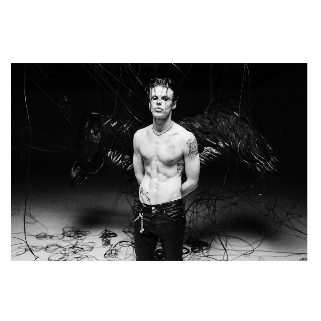 WINGS POSTER - YUNGBLUD - platenzaak.nl